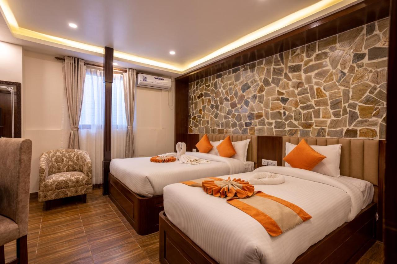 Airport Himalaya Boutique Hotel Kathmandu Exteriör bild