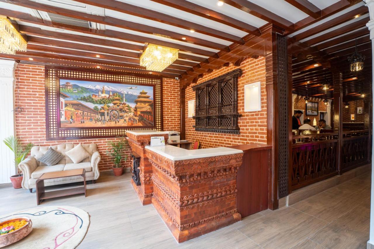 Airport Himalaya Boutique Hotel Kathmandu Exteriör bild